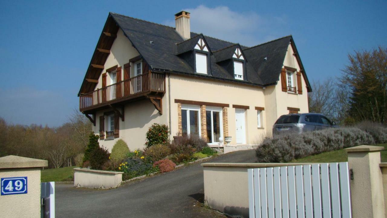 Villaines-la-Juhel Chambres D'Hotes Le Bignon Dans Les Alpes Mancelles المظهر الخارجي الصورة